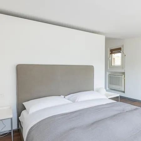 Farnesi Terrace Penthouse *